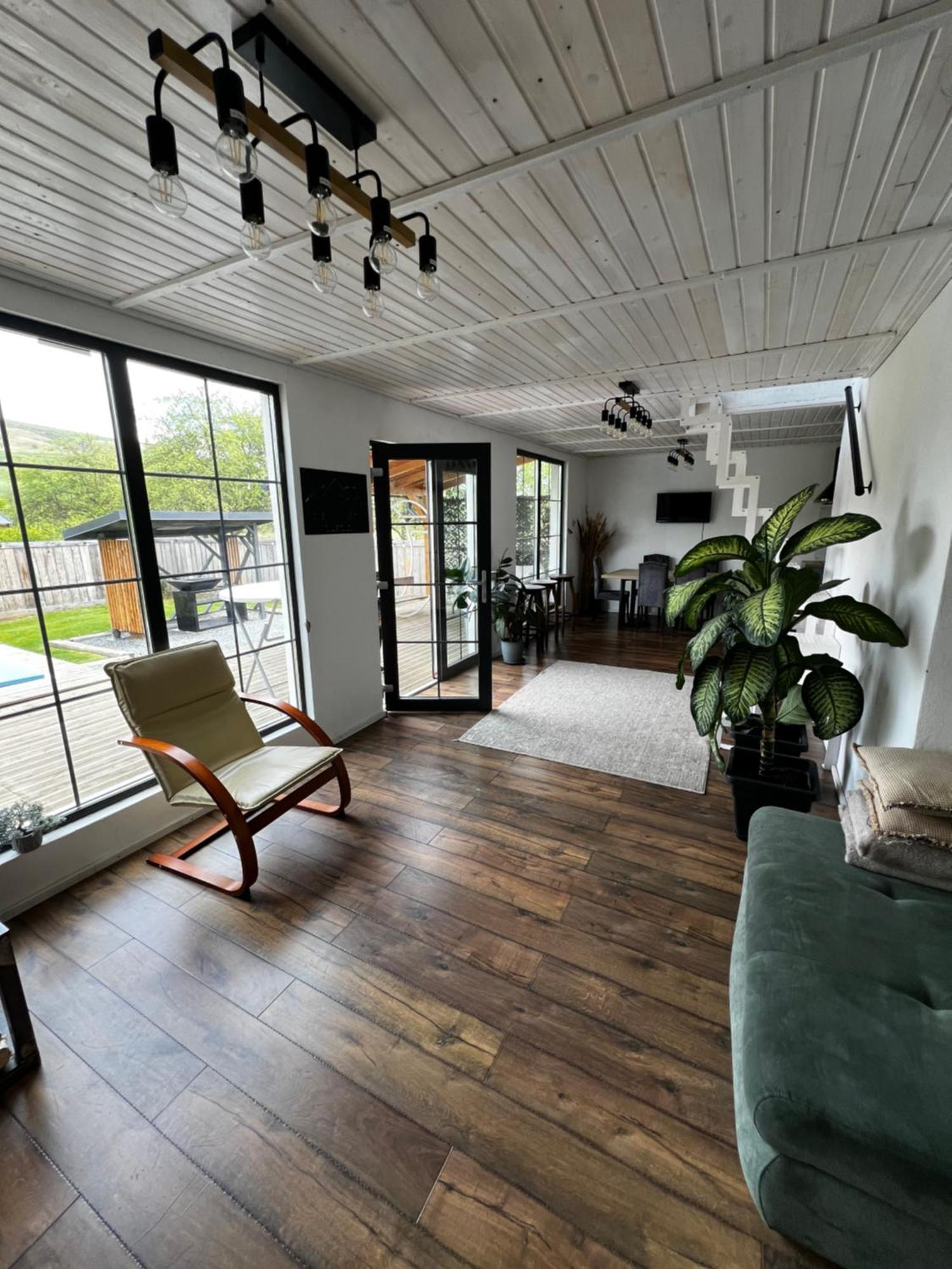 Casa Valeria Baisoara Villa ภายนอก รูปภาพ